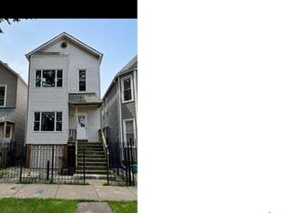 1932 N Whipple St, Chicago, IL 60647