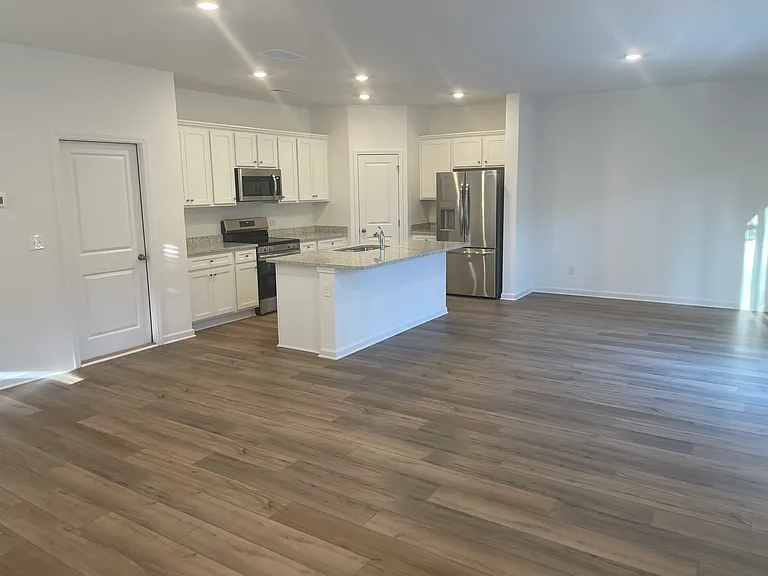 966 Evergreen Rd — Photo 13