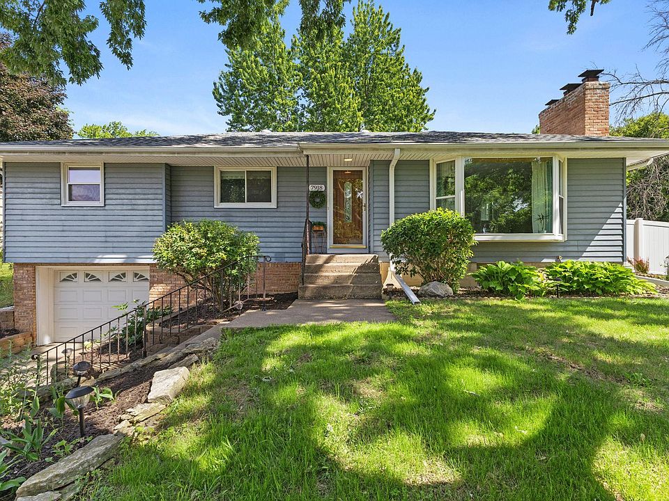 1st image of 7918 59th Ave N
