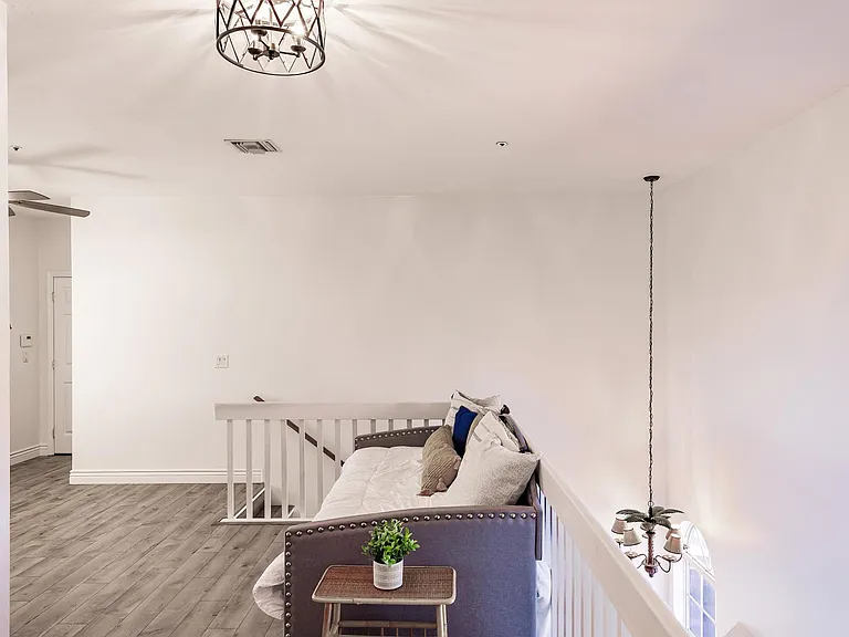 27537 Hickory Bay Dr — Photo 17