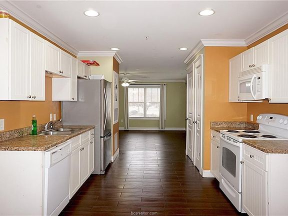 5th image of 1725 Harvey Mitchell Pkwy S APT 1411