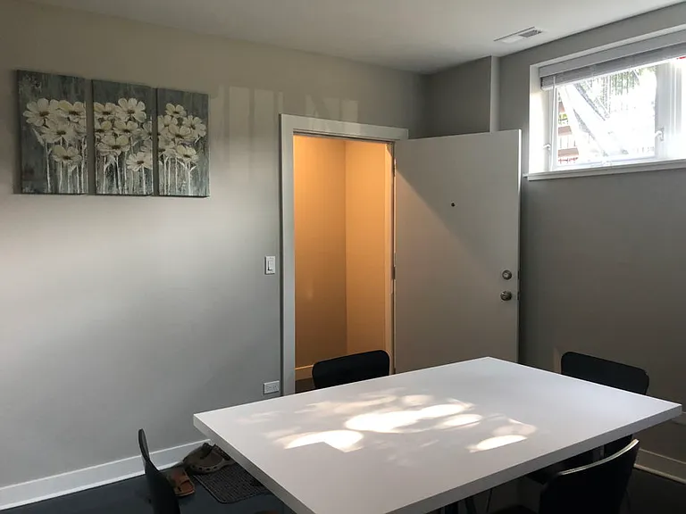1017 S Claremont Ave #1 — Photo 6