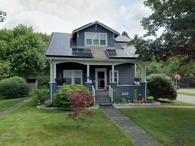 61 School St, Auburn, MA, 01501