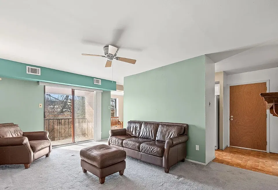 1423 Valley Dr