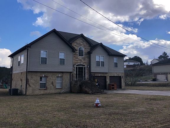 3rd image of 720 Starlite Dr