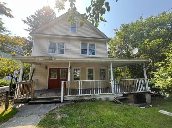 283 N Main St
