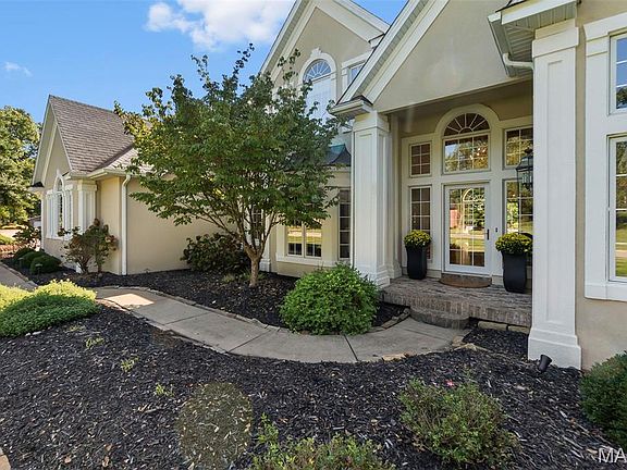 3rd image of 3036 Keystone Dr