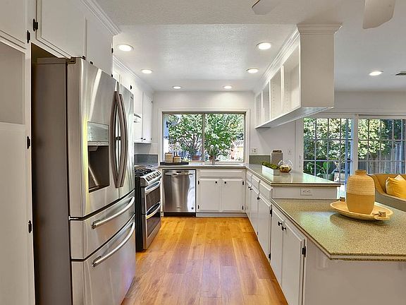 3rd image of 6298 Camino Verde Dr