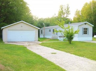 1888 Hay Rd, Beaverton, MI 48612