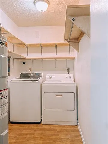 2704 Sieglinde Ct — Photo 18