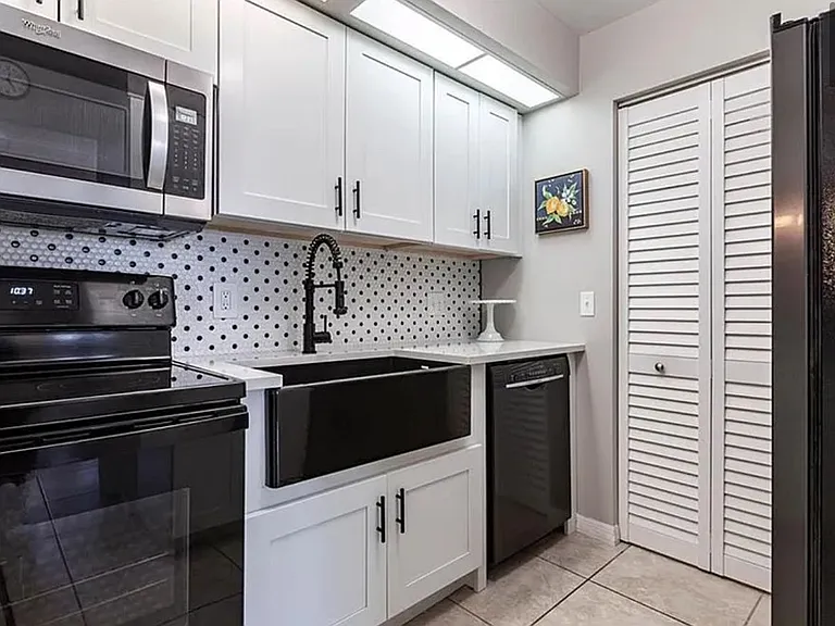 14920 Summerlin Woods Dr #SUMMERLINWOODS — Photo 9
