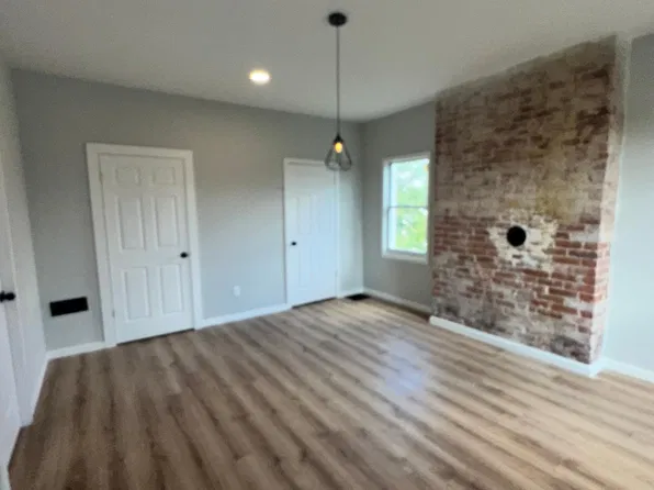 528 Lowell St APT 2, Pittsburgh, PA 15206