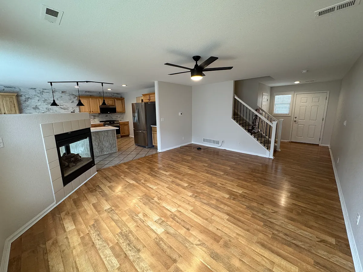 Building Photo - Raleigh Cir