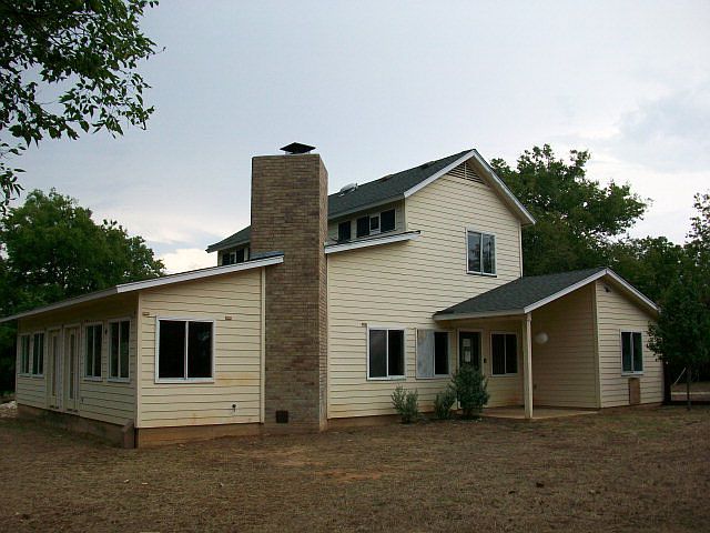 1st image of 16007A Scenic Oak Trl