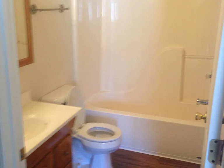 610 S Cedar St — Photo 9