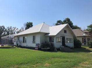 126 S 4th St, Cheraw, CO 81030