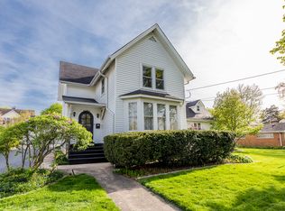 130 W Prairie Ave, Wheaton, IL
