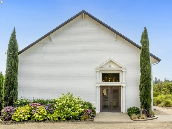 23945 NE North Valley Rd, Newberg, OR 97132