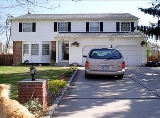 374 Southport St, Ronkonkoma, NY 11779