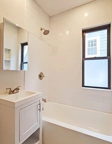 17 Oakledge St #2 — Photo 10