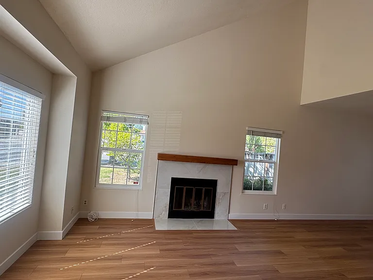 4195 Horatio Way — Photo 2
