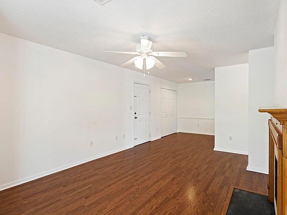 4th image of 188 Midland Pkwy APT 220