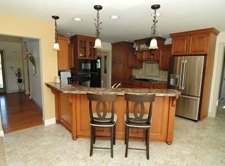 275 N Blainsport Rd, Reinholds, PA 17569