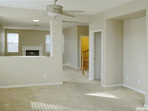 3rd image of 2512 Marano Ln