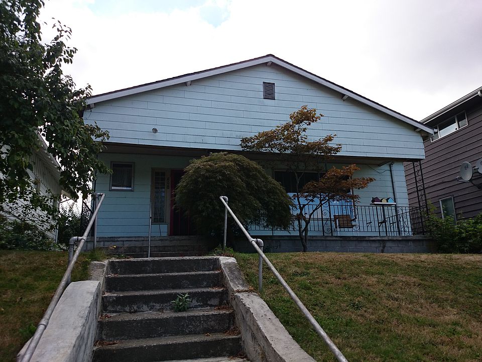 2nd image of 5061 8th Ave NE