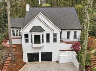 7170 Riverside Way NW, Sandy Springs, GA 30328