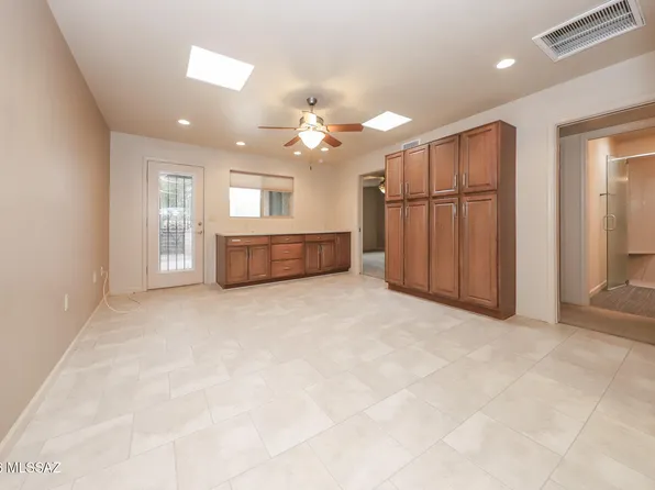 433 N Calle Del Diablo, Green Valley, AZ 85614