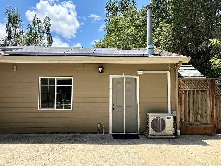 190 Oak Knoll Ct #1 — Photo 14