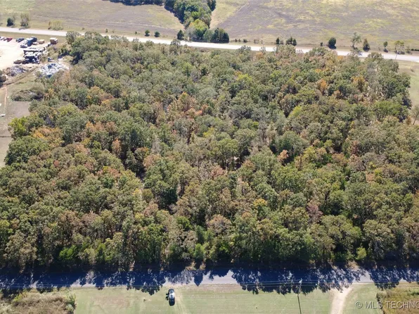 461685 E 770th Rd, Stilwell, OK 74960