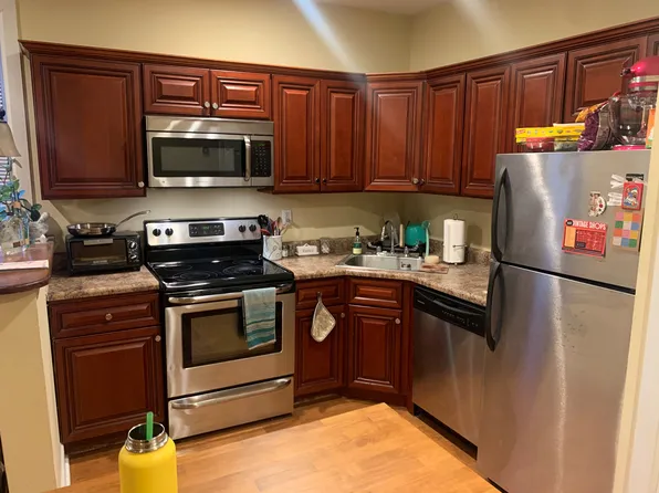 1714 Reed St #B, Philadelphia, PA 19146