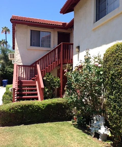 810 S Magnolia Ave — Photo 3