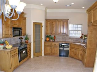 5304 Pleasant Ct, Amarillo, TX 79110