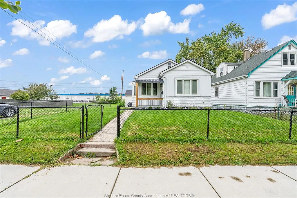 2 bed, $2,250 — Photo 4