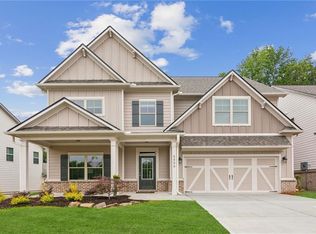 5555 Overview Dr, Flowery Branch, GA 30542