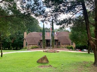 3250 Pine Forest Rd, Cantonment, FL 32533