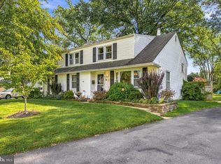 1260 Beverly Rd, Warminster, PA 18974