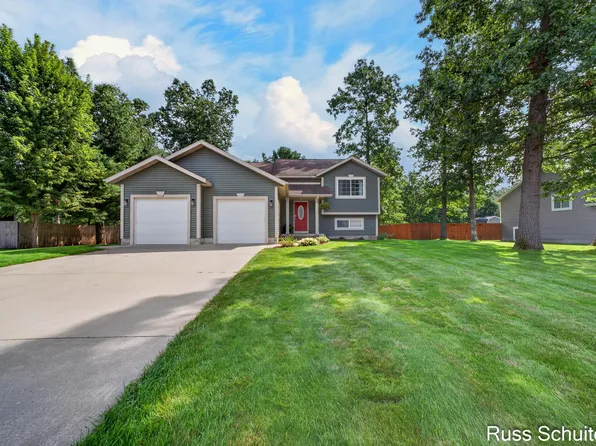 1164 Brian Dr, Muskegon, MI 49442