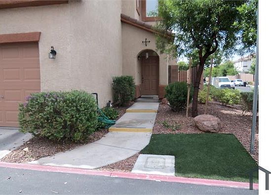 3rd image of 8913 Rosewood Meadows Ct