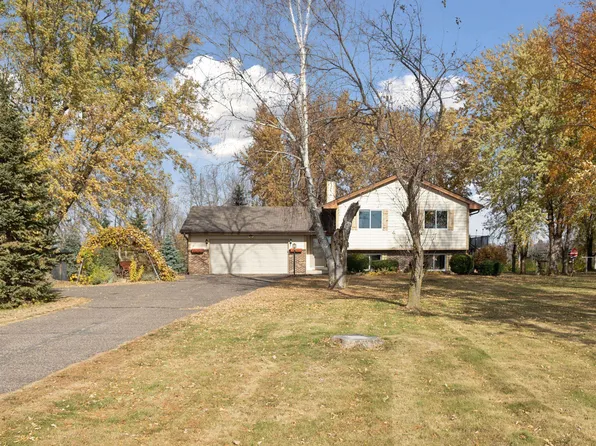 812 Glover Rd, River Falls, WI 54022