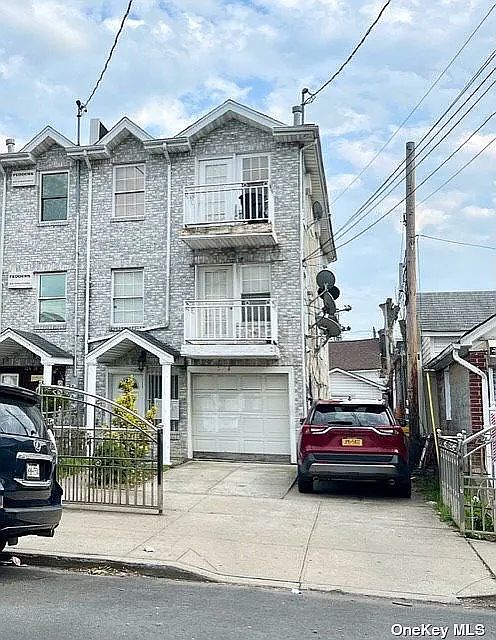 1st image of 126-12 103rd Ave