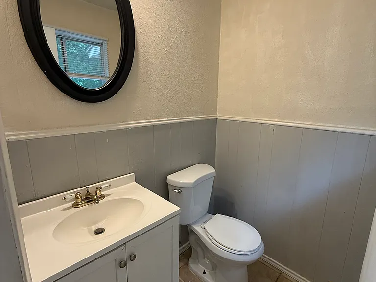 1238 Carla St — Photo 13