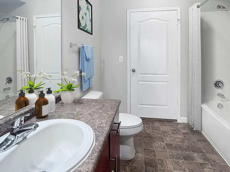 Classic Apartment Home