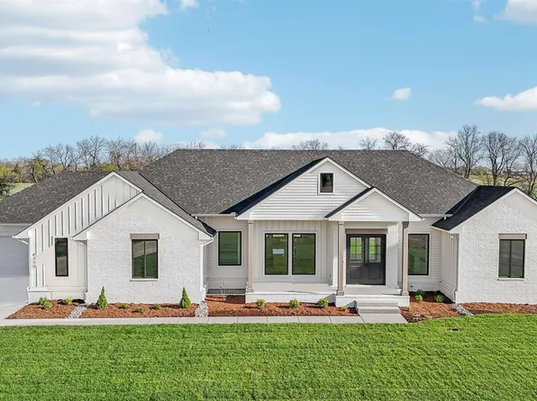 4350 E Brenda Cir, Valley Center, KS 67147