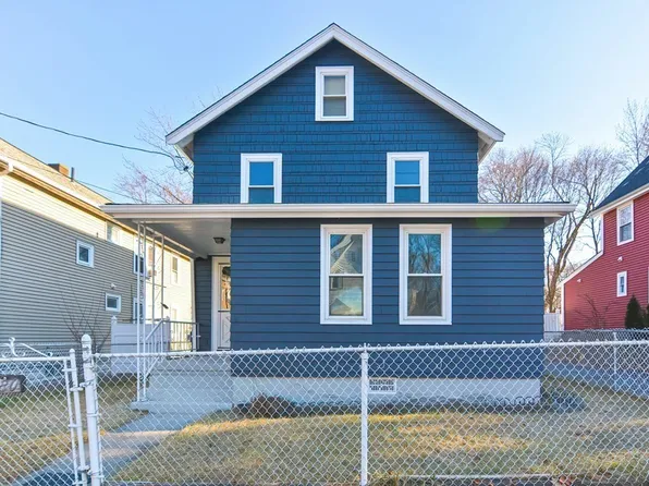 180 Arlington St, Framingham, MA 01702