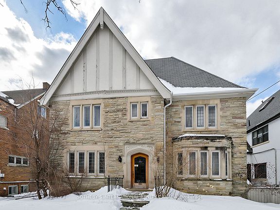 2nd image of 10 Gardiner Rd