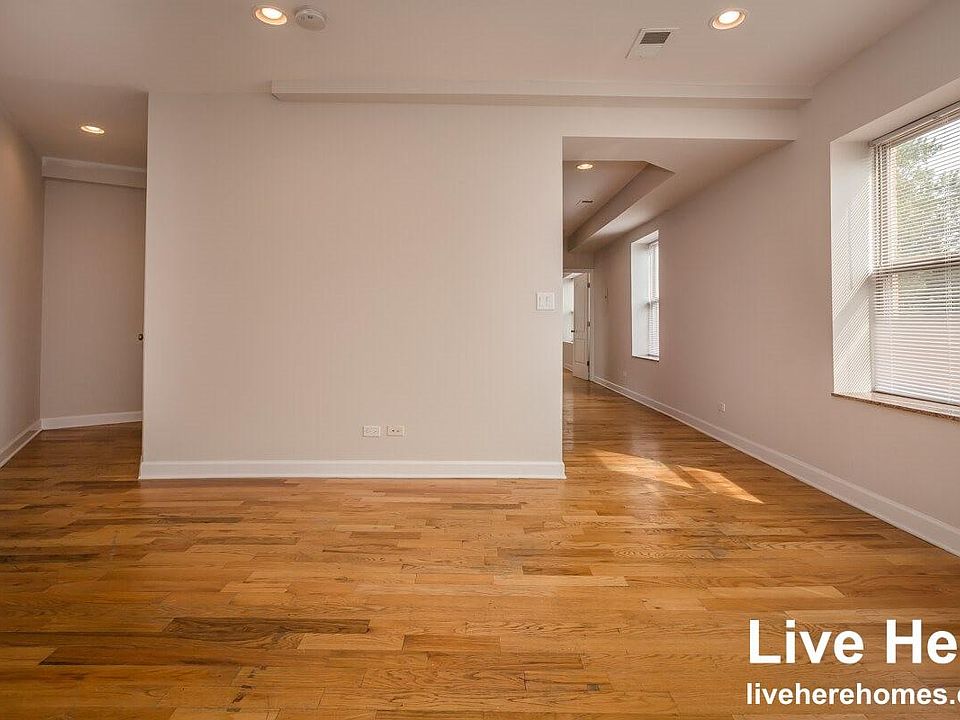2nd image of 2042 W Touhy Ave APT 2